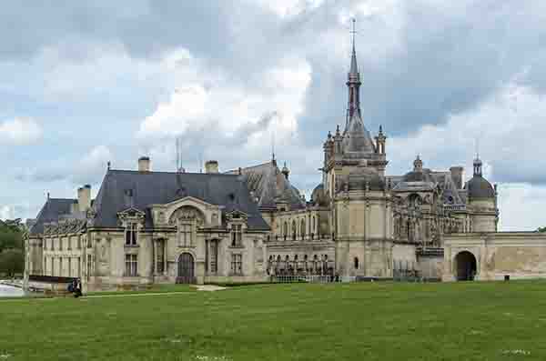 Francia - Chantilly 04 - castillo de Chantilly.jpg